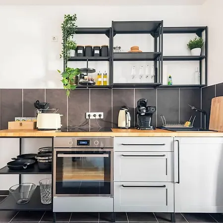 Daire Super Zentrale, Gemutliche Mit Balkon