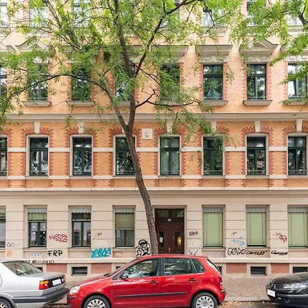 Super Zentrale, Gemutliche Mit Balkon Daire Leipzig